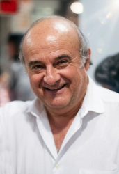 Necrologio di Vincenzo Valenti. I funerali avranno luogo Venerdi 19 Giugno  alle ore 15,30