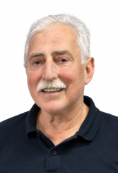 Necrologio di Armando Agnoli. I funerali avranno luogo Venerdì 18 Settembre  alle ore 10,00